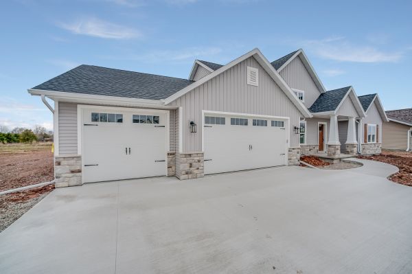 Cost of Concrete Driveway Pouring in Mount Pleasant