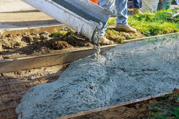 Driveway Concrete Pouring in Mount Pleasant